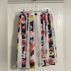Cupio | Multicolor Floral A-Line Skirt | Size Medium